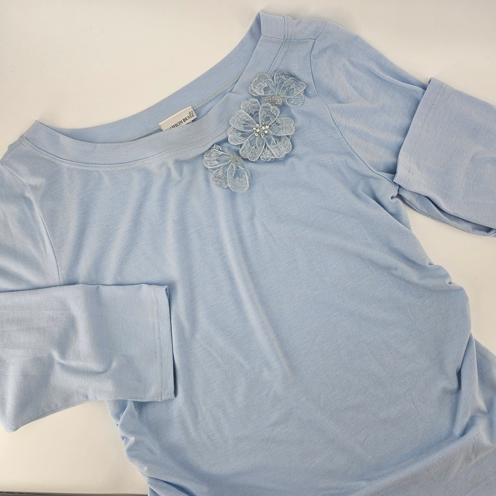 Fashion Bug Women Large Top Floral Applique Ruched Blue 3/4 Sleeve